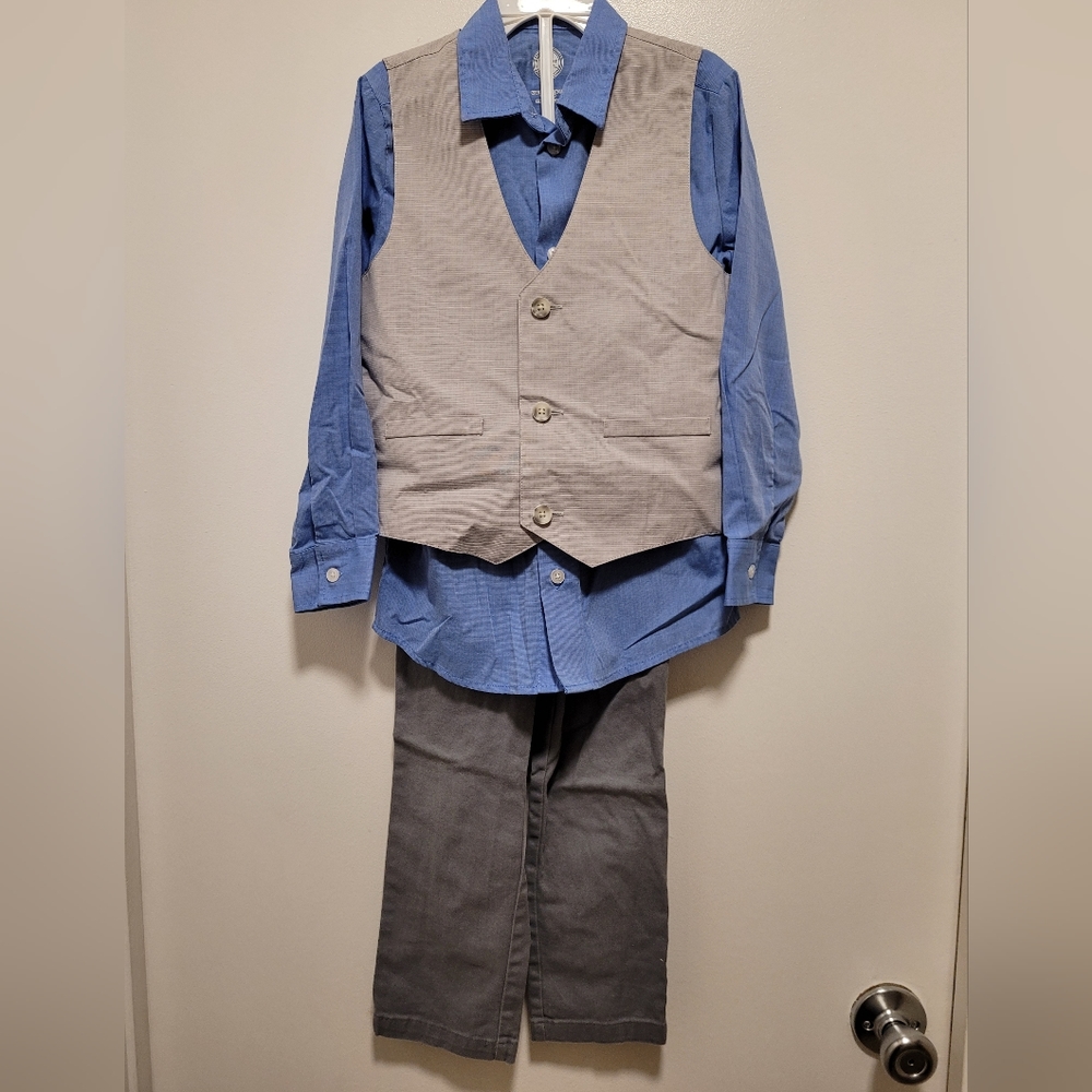 Wonder Nation 3-piece outfit